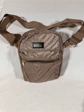 Women’s KENZIE Crossbody.